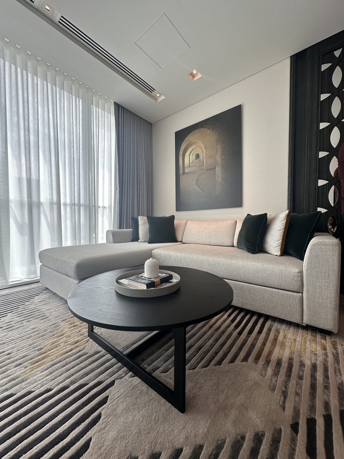 Sheraton Grand Hotel Sheikh Zayed Rd – Dubai